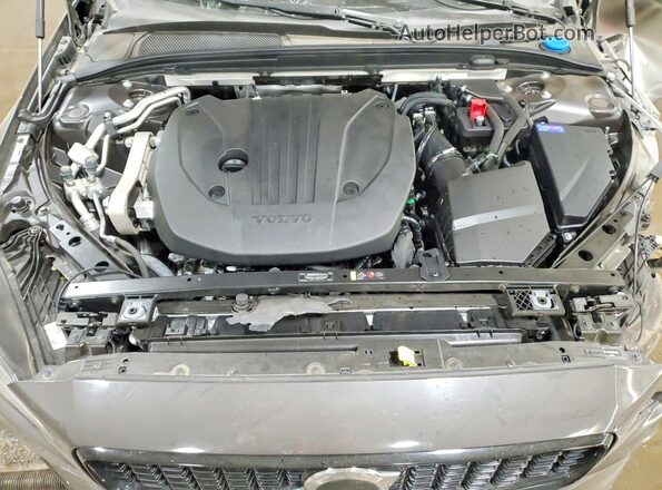 7JRL12FK9RG319093 2024 VOLVO S60 Серый Вид задней части салона