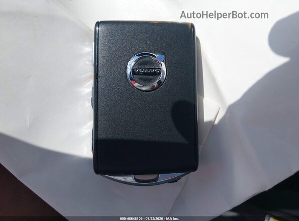 7JRL12TK0RG323084 2024 VOLVO S60 Navy Առջևի վահանակի տեսք