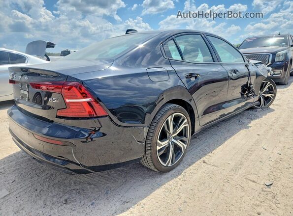 7JRL12TK4RG322231 2024 VOLVO S60 Black Հետևի աջ