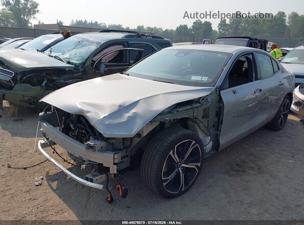 7JRL12TK8RG318652 2024 VOLVO S60 Silver წინა მარცხენა ხედი სამი მეოთხედიდან