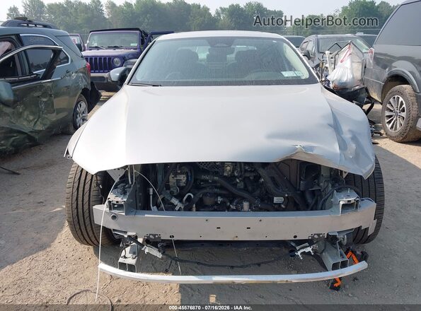 7JRL12TK8RG318652 2024 VOLVO S60 Silver უკანა სალონის ხედი