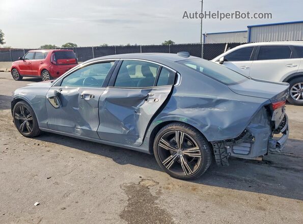 7JRL12TL7NG176068 2022 VOLVO S60 Gray Tył lewy