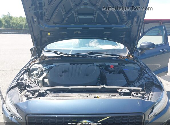 7JRL12TL8RG295091 2024 VOLVO S60 Blue Vista trasera