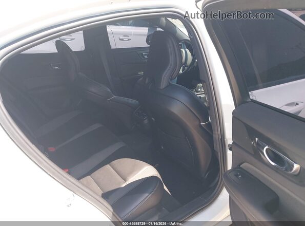7JRL12TMXNG172234 2022 VOLVO S60 White VIN կոդի պիտակի տեսք