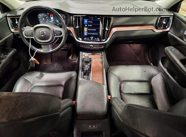 7JRL12TZ1NG154376 2022 VOLVO S60 Blue Widok deski rozdzielczej