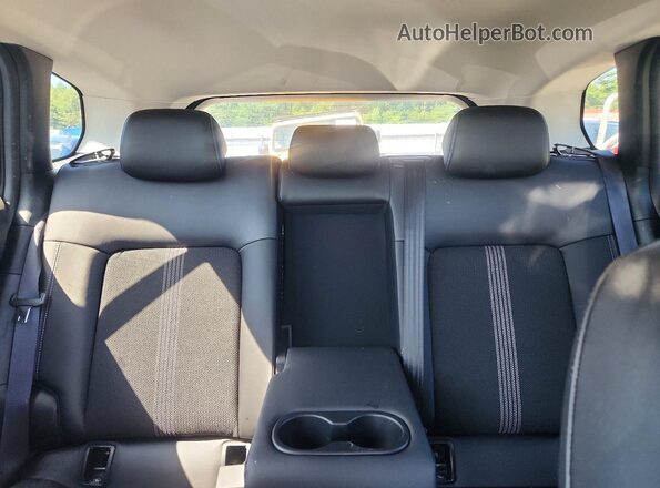 7MMVAABW9SN130861 2025 MAZDA CX-5 Gray Widok tylnych siedzeń