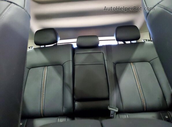 7MMVAADW0SN132799 2025 MAZDA CX-5 Black Vista de los asientos traseros