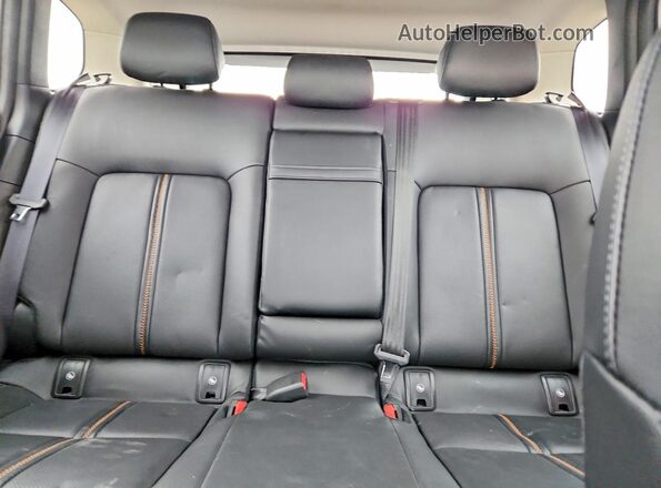 7MMVAADW1SN112996 2025 MAZDA CX-5 White Widok tylnych siedzeń
