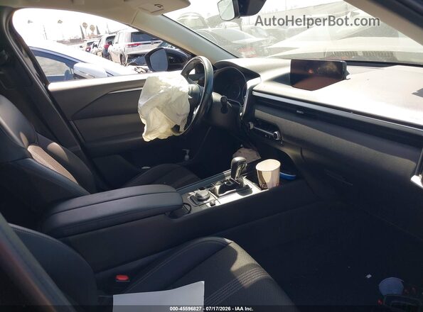 7MMVABAM8PN139810 2023 MAZDA CX-5 Black Вид салону спереду