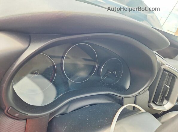 7MMVABBL0TN461079 2026 MAZDA CX-5 Gray Vista del cuadro de instrumentos