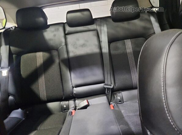 7MMVABBL1TN486928 2026 MAZDA CX-5 Green Widok tylnych siedzeń