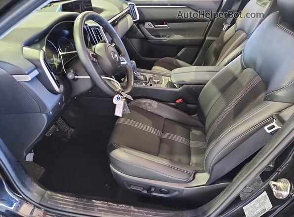 7MMVABBM8SN341778 2025 MAZDA CX-5 Black Front interior view