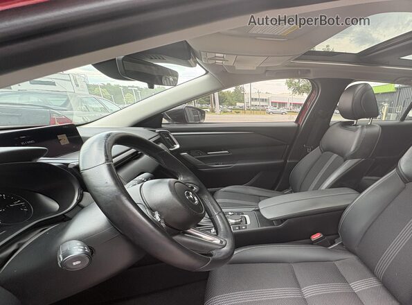 7MMVABCM8PN116086 2023 MAZDA CX-5  Widok wnętrza z przodu