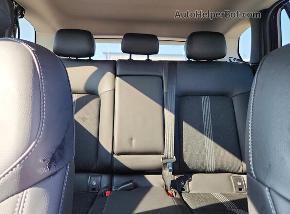 7MMVABDM3RN239747 2024 MAZDA CX-5 Gray Widok tylnych siedzeń