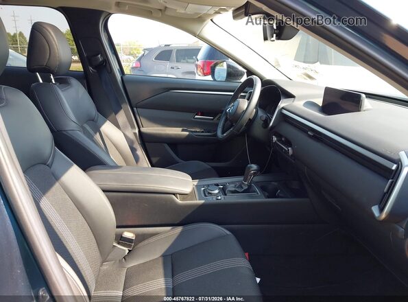 7MMVABDM3SN346223 2025 MAZDA CX-5 Blue წინა სალონის ხედი