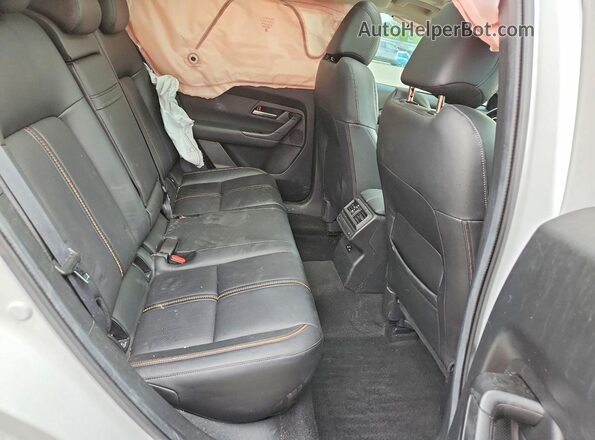 7MMVABDY4PN104809 2023 MAZDA CX-5 White უკანა სალონის ხედი