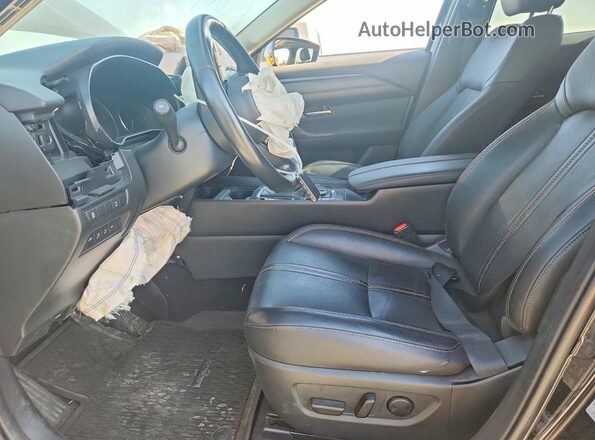 7MMVABEM0PN131971 2023 MAZDA CX-5 Black Widok wnętrza z przodu