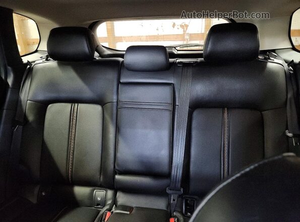 7MMVABEM6PN137113 2023 MAZDA CX-5 Red Widok tylnych siedzeń