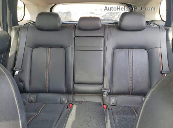 7MMVABEM8PN105618 2023 MAZDA CX-5 Gray Vista de los asientos traseros