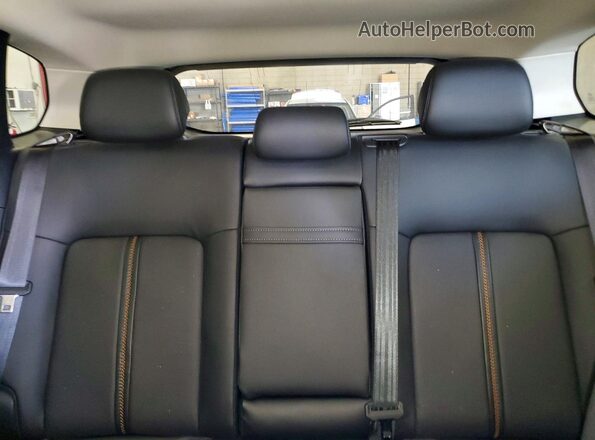 7MMVABEMXSN314593 2025 MAZDA CX-5 Blue Vista de los asientos traseros