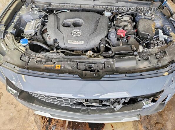 7MMVABXYXSN373014 2025 MAZDA CX-5 Gray Vista del compartimento del motor