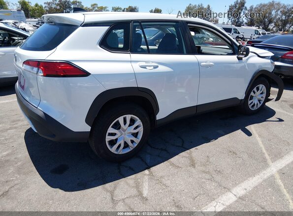 7MUAAAAG2RV106887 2024 TOYOTA COROLLA CROSS White Trasero derecho
