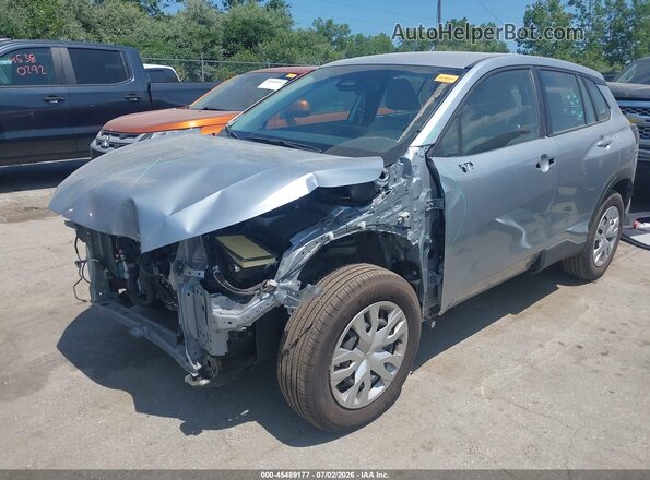 7MUAAAAG2TV176381 2026 TOYOTA COROLLA CROSS Silver Przód lewy