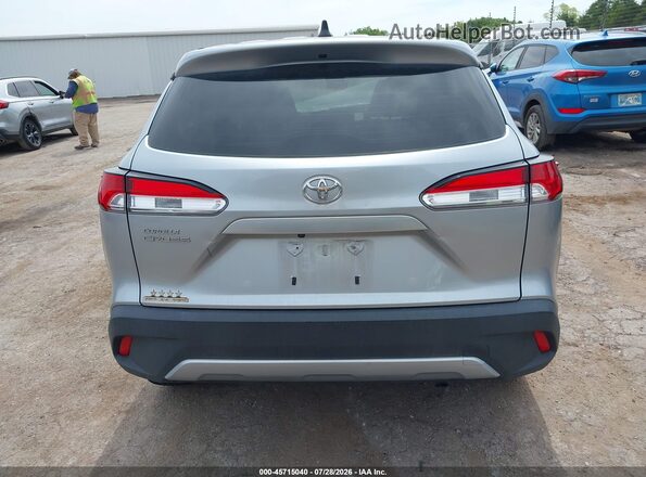 7MUAAAAG9NV009275 2022 TOYOTA COROLLA CROSS Серебряный 