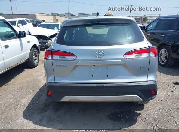 7MUAAABG7PV057732 2023 TOYOTA COROLLA CROSS Silver 