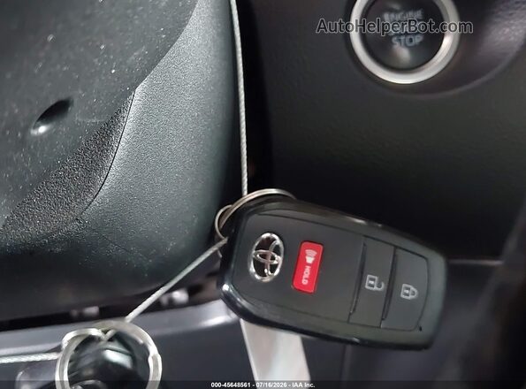 7MUBAAAG5PV062224 2023 TOYOTA COROLLA CROSS Белый Вид панели приборов