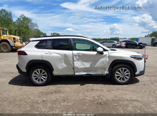 7MUBAABG8PV069344 2023 TOYOTA COROLLA CROSS White Widok wnętrza 360 stopni