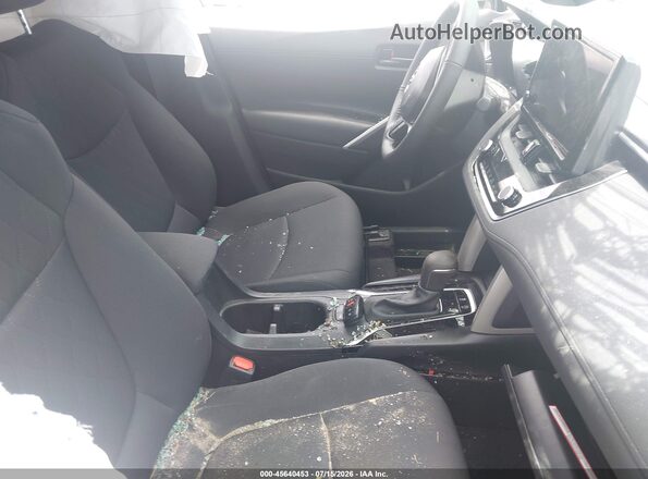 7MUCAAAG3RV085041 2024 TOYOTA COROLLA CROSS Белый Вид салона спереди