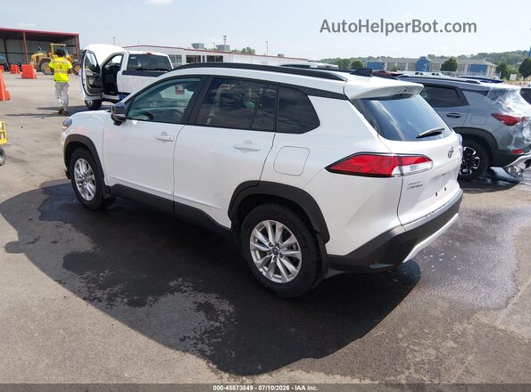 7MUCAAAG7SV125935 2025 TOYOTA COROLLA CROSS White Rear left