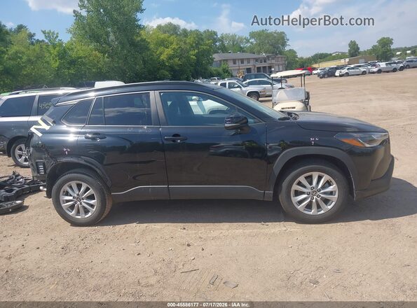 7MUCAABG4NV019235 2022 TOYOTA COROLLA CROSS Black Вид задньої частини салону