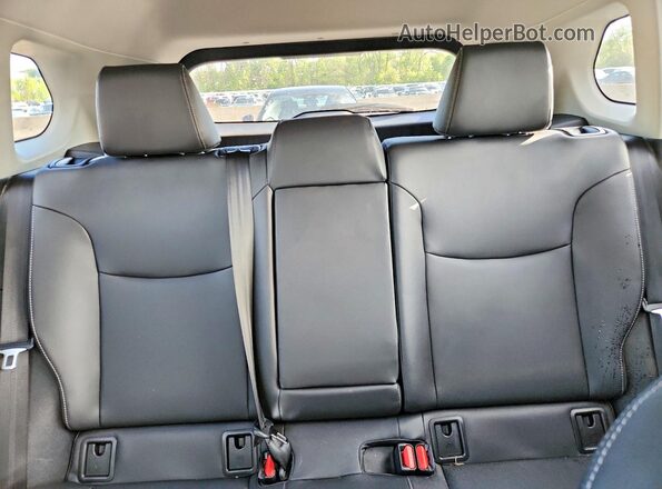 7MUDAAAG0PV068439 2023 TOYOTA COROLLA Green Vista de los asientos traseros