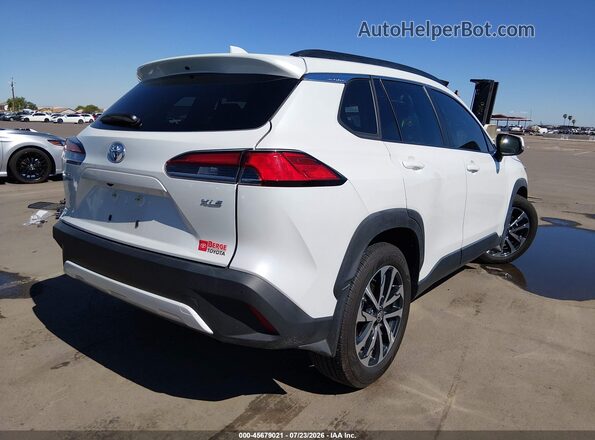 7MUDAAAG1RV096088 2024 TOYOTA COROLLA CROSS White Trasero derecho
