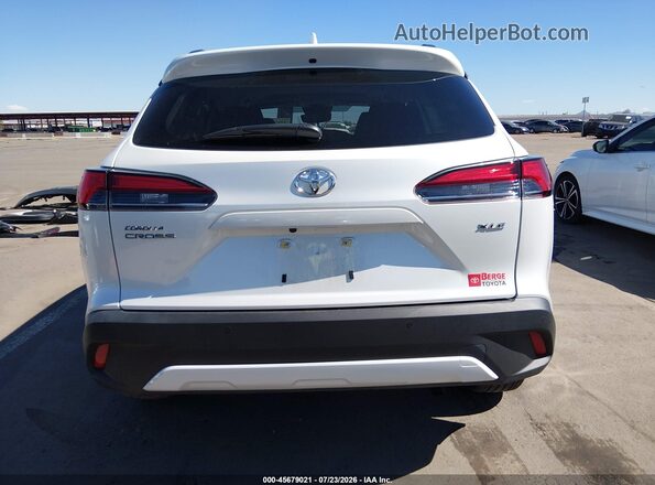 7MUDAAAG1RV096088 2024 TOYOTA COROLLA CROSS White 
