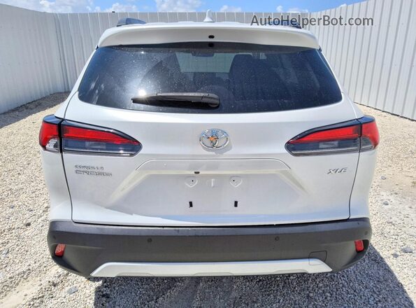 7MUDAAAG4PV058951 2023 TOYOTA COROLLA White Widok z tyłu