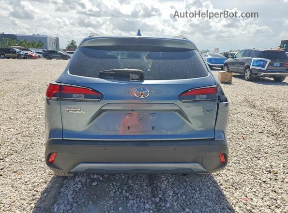 7MUDAAAG6PV067800 2023 TOYOTA COROLLA Silver Rear view