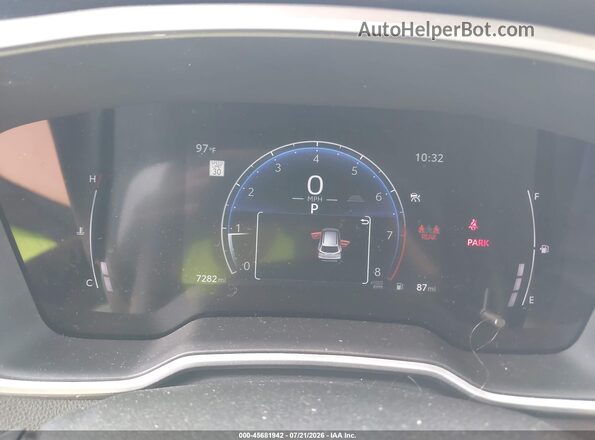 7MUDAAAG6SV136445 2025 TOYOTA COROLLA CROSS Blue Vista de los asientos traseros
