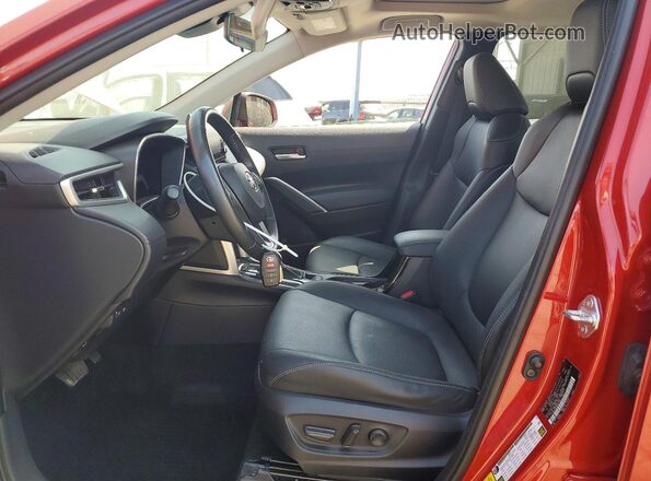 7MUDAABG4NV024147 2022 TOYOTA COROLLA Red Front interior view
