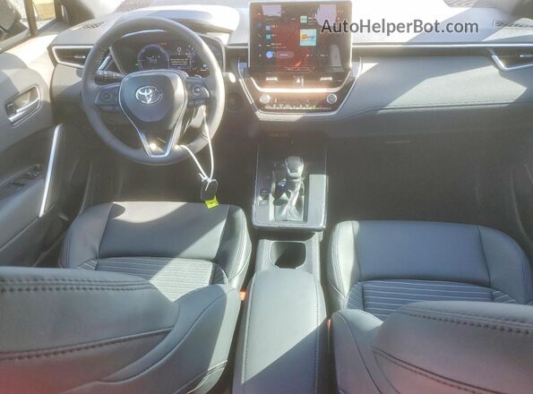 7MUFBABG4TV105216 2026 TOYOTA COROLLA Синий Вид панели приборов