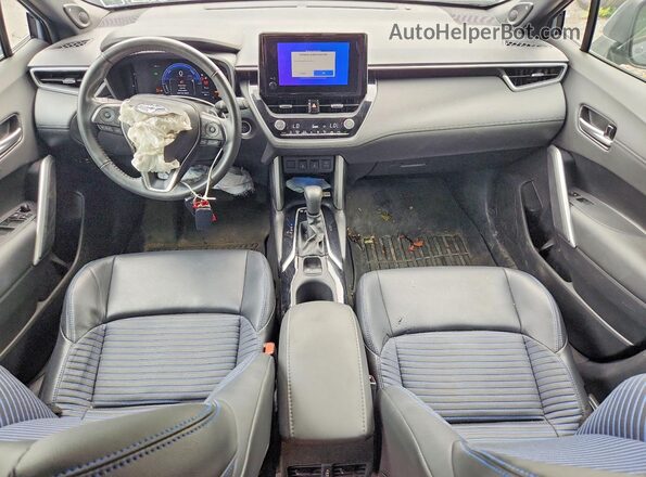7MUFBABG9PV002525 2023 TOYOTA COROLLA Silver Dashboard view