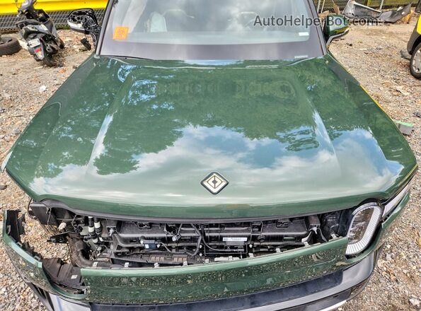 7PDSGABA4PN017440 2023 RIVIAN R1S Green Engine compartment view