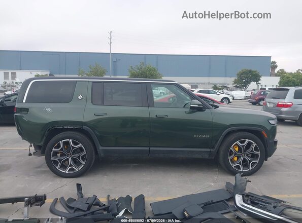 7PDSGABL7NN000825 2022 RIVIAN R1S Зеленый Панорамный вид салона 360°