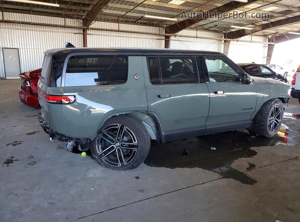 7PDSGABP1TN076265 2026 RIVIAN R1S Green Հետևի աջ