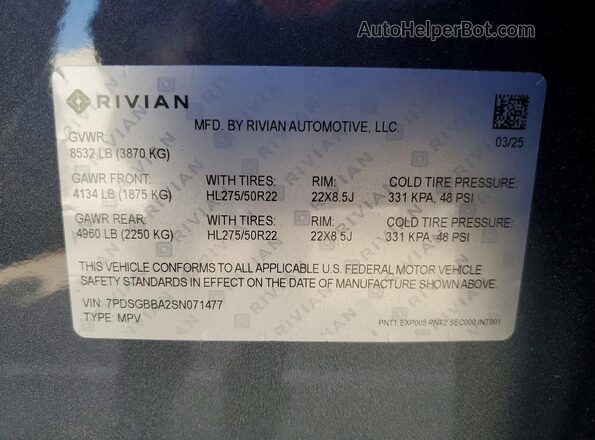 7PDSGBBA2SN071477 2025 RIVIAN R1S Charcoal სალონის 360-გრადუსიანი ხედი