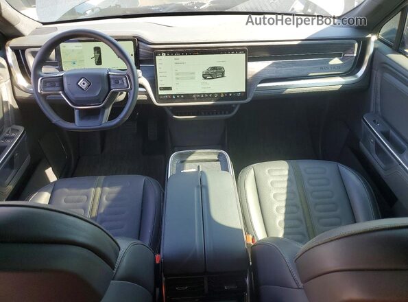 7PDSGBBA2SN071477 2025 RIVIAN R1S Charcoal წინა პანელის ხედი