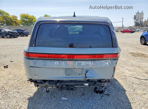 7PDSGBBA3RN034657 2024 RIVIAN R1S Gray უკანა ხედი