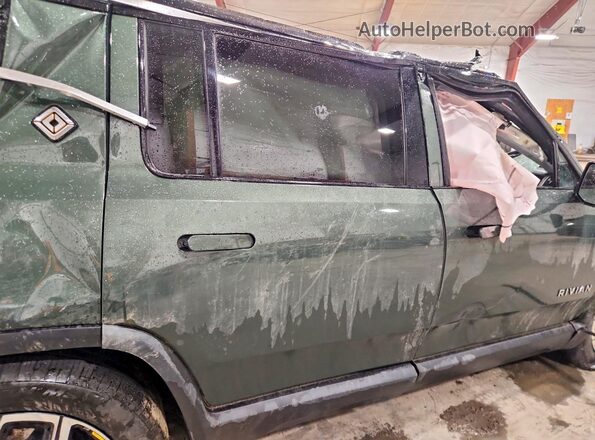 7PDSGBBA3SN068474 2025 RIVIAN R1S Green Вид задніх сидінь